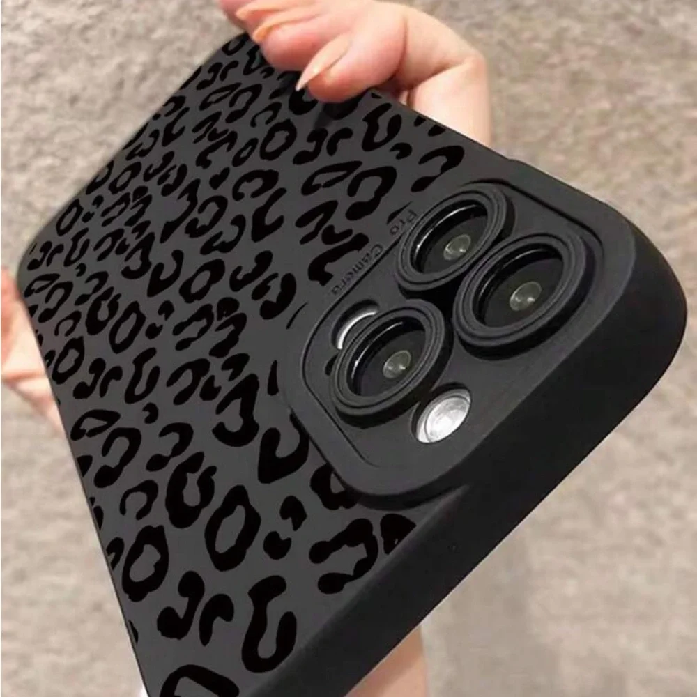 iPhone 14 Pro black leopard print phone case
